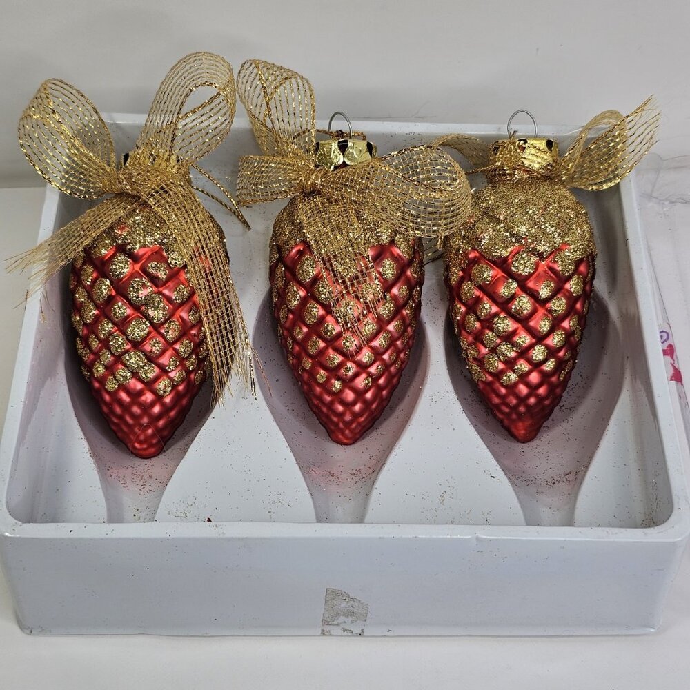 Vintage Pinecone Thick Glass Christmas Ornaments Set Of 3 With Box